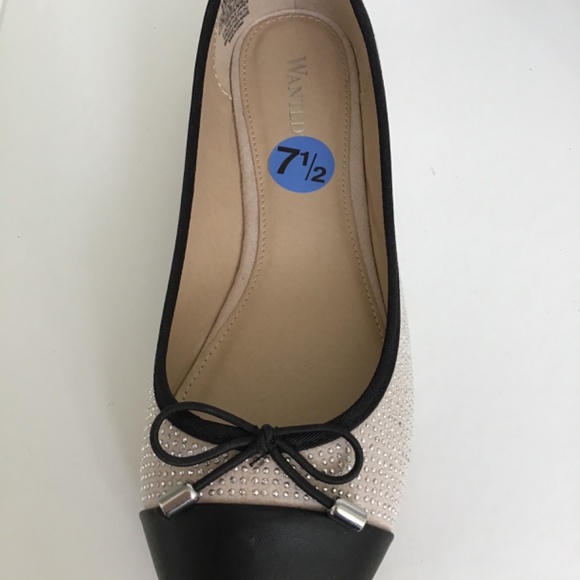 Light beige/black ballerina style light weight flats size 7 1/2 - Picture 2 of 8